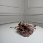 Помаранчево-коричневий